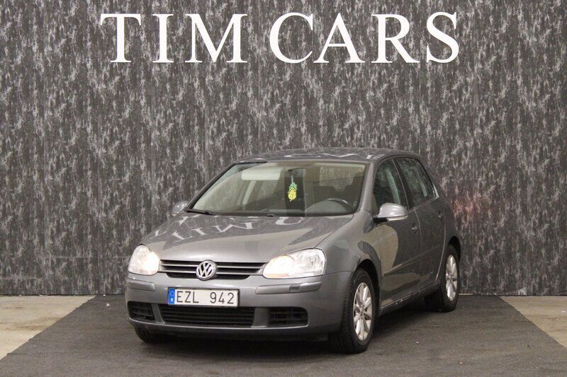 Mörkgrå Begagnad 2007 VW Golf V Trendline Halvkombi | 29 999 kr (Bra pris) - Bild 1/4