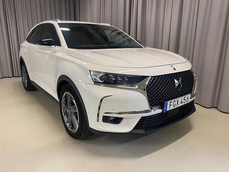 Vit Begagnad 2022 DS Automobiles DS7 Crossback SUV | 259 900 kr (Marknadspris) - Bild 1/3