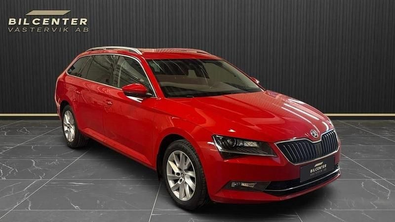 Röd Begagnad 2017 Skoda Superb Style Kombi | 154 999 kr (Bra pris) - Bild 1/4