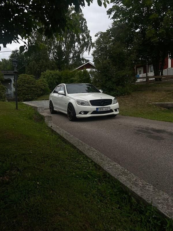 Begagnad Mercedes C280 231 HK (169 kW) 2008 Sedan