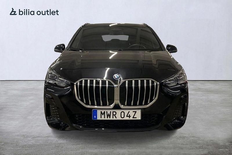 Begagnad BMW 225 Active Tourer M Sport 248 HK (182 kW) 2025 Svart Minibuss