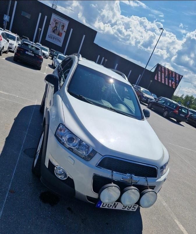 Begagnad 2012 Chevrolet Captiva SUV | 25 000 kr - Bild 1/2