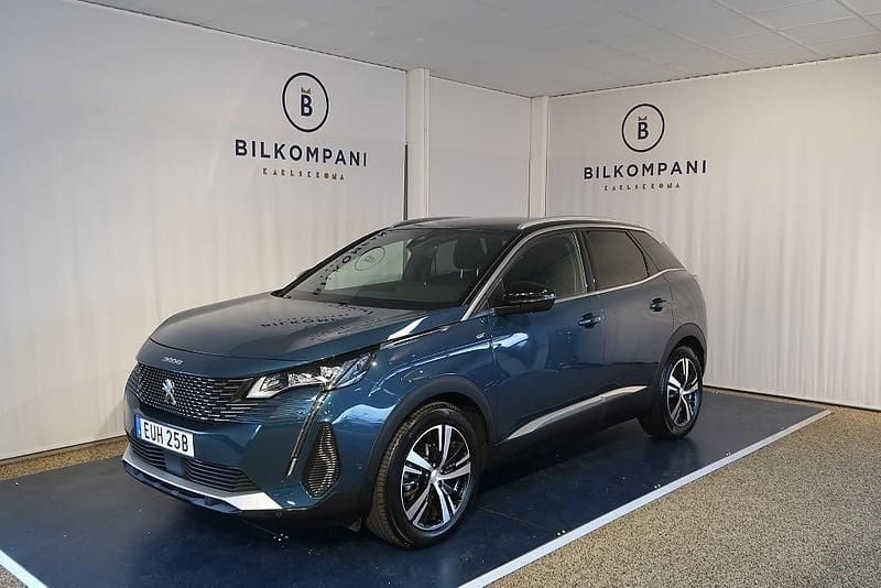 Blå Begagnad 2024 Peugeot 3008 GT SUV | 258 800 kr (Bra pris) - Bild 1/4