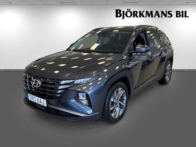 Grå Begagnad 2020 Hyundai Tucson Essential SUV | 259 000 kr (Dyr) - Bild 1/4
