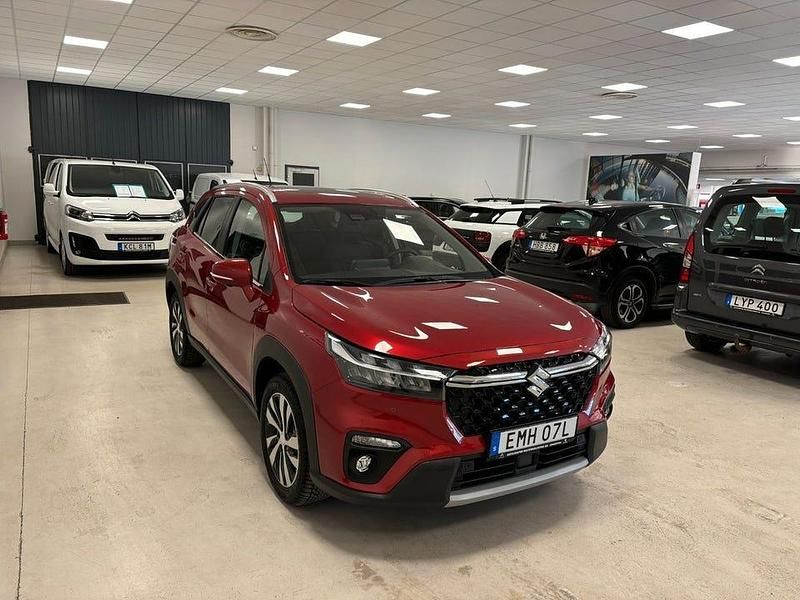 Begagnad Suzuki SX4 S-Cross 116 HK (85 kW) 2024 Röd SUV