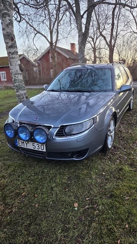 Begagnad 2008 Saab 9-5 Kombi | 7 500 kr (Superpris) - Bild 1/4