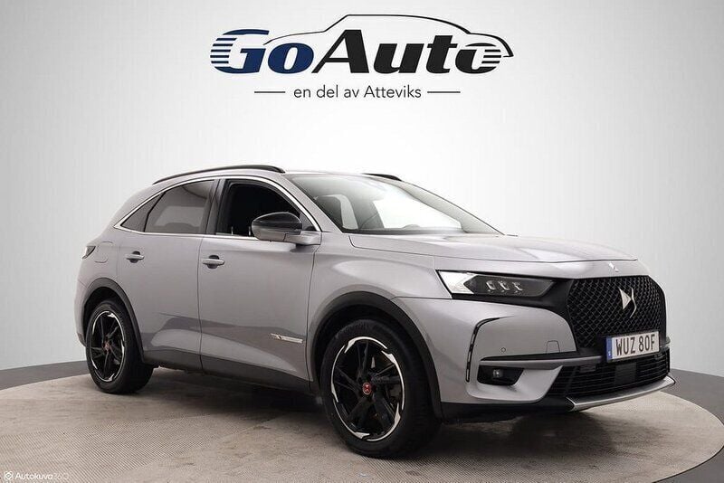 Grå Begagnad 2021 DS Automobiles DS7 Crossback Performance SUV | 319 500 kr - Bild 1/4