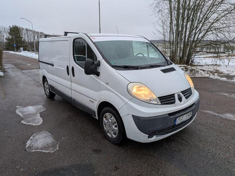 Begagnad 2012 Renault Trafic Minibuss | 59 000 kr (Bra pris) - Bild 1/4