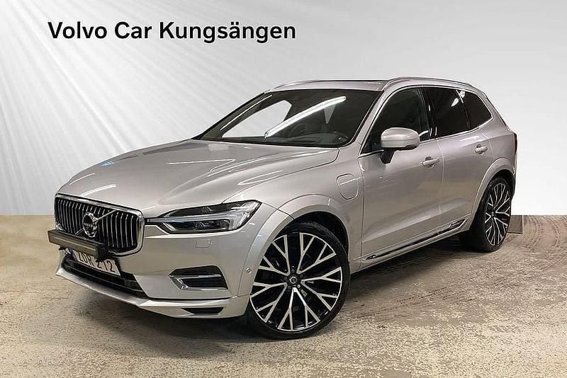 Silver Begagnad 2018 Volvo XC60 Inscription SUV | 299 800 kr (Superpris) - Bild 1/3