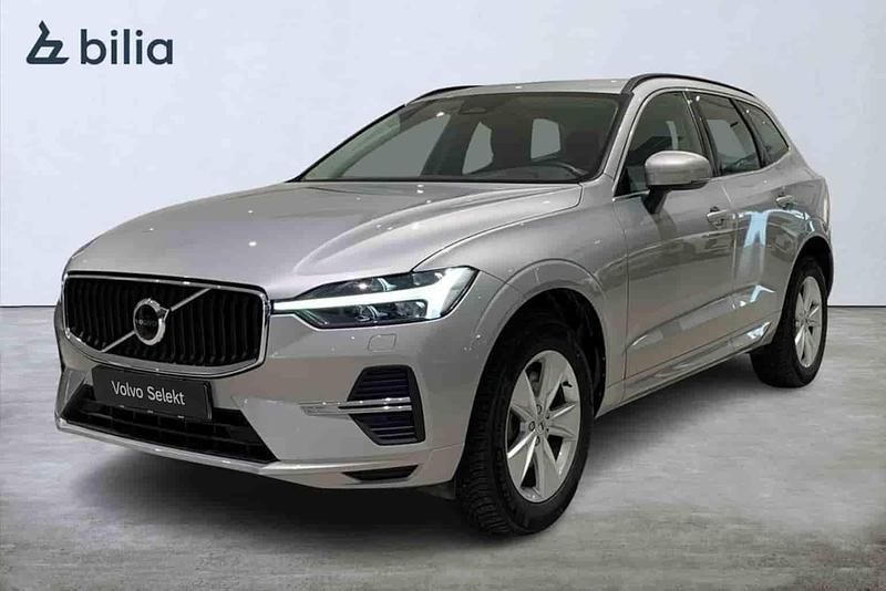 Begagnad Volvo XC60 Core 250 HK (183 kW) 2023 Silver SUV