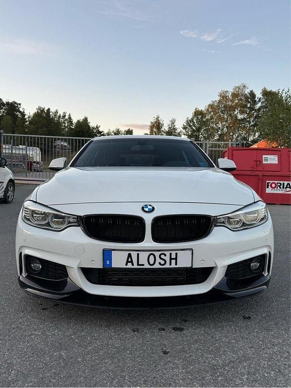 Vit Begagnad 2015 BMW 428 Gran Coupé M Sport Sportkupé | 220 000 kr (Marknadspris) - Bild 1/4
