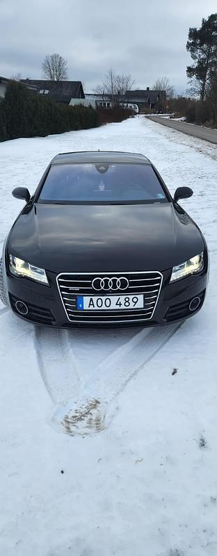 Begagnad Audi A7 Sportback S-Line 310 HK (228 kW) 2014 Diamant svart metalic Halvkombi