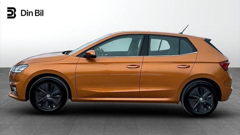 Begagnad Skoda Fabia Style 110 HK (80 kW) 2023 Orange Halvkombi
