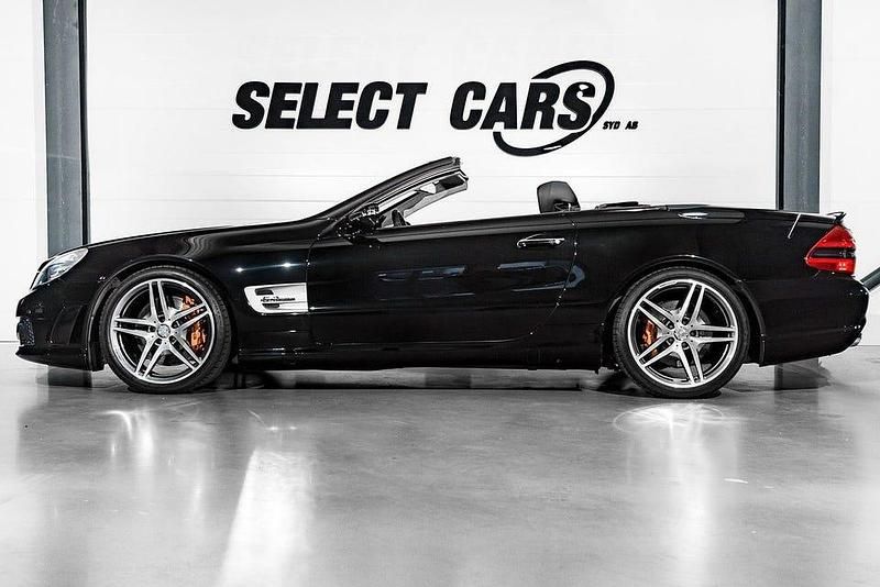 Begagnad Mercedes SL63 AMG AMG 525 HK (386 kW) 2008 Svart Cab