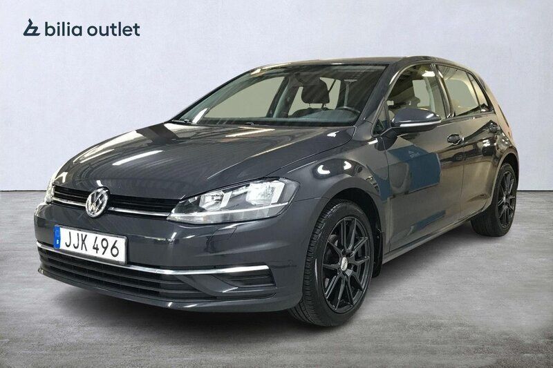 Grå Begagnad 2018 VW Golf VII Comfortline Halvkombi | 154 900 kr (Marknadspris) - Bild 1/3