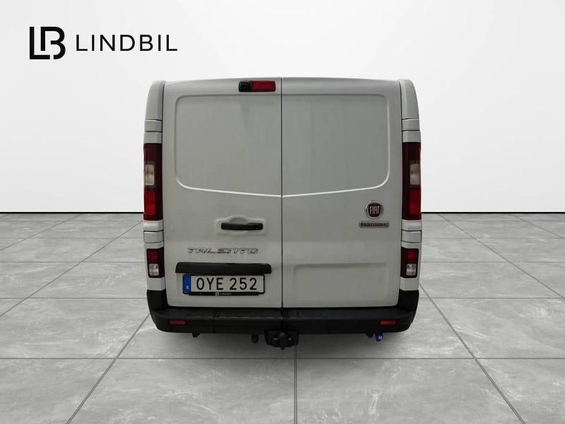 Begagnad Fiat Talento 125 HK (91 kW) 2018 Vit Minibuss
