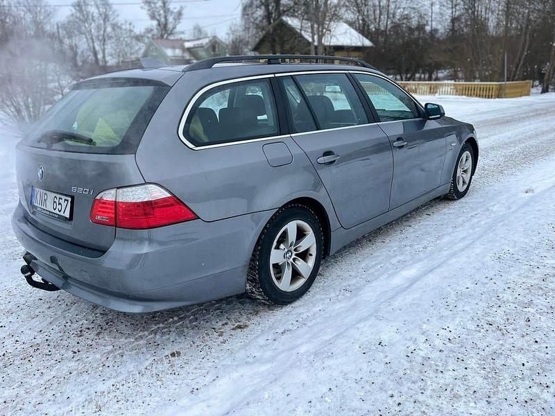 Begagnad BMW 520 170 HK (125 kW) 2010 Kombi
