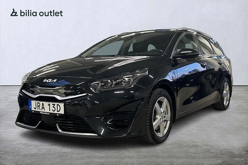 Svart Begagnad 2023 Kia Ceed Sportswagon Advance Kombi | 229 900 kr (Marknadspris) - Bild 1/3