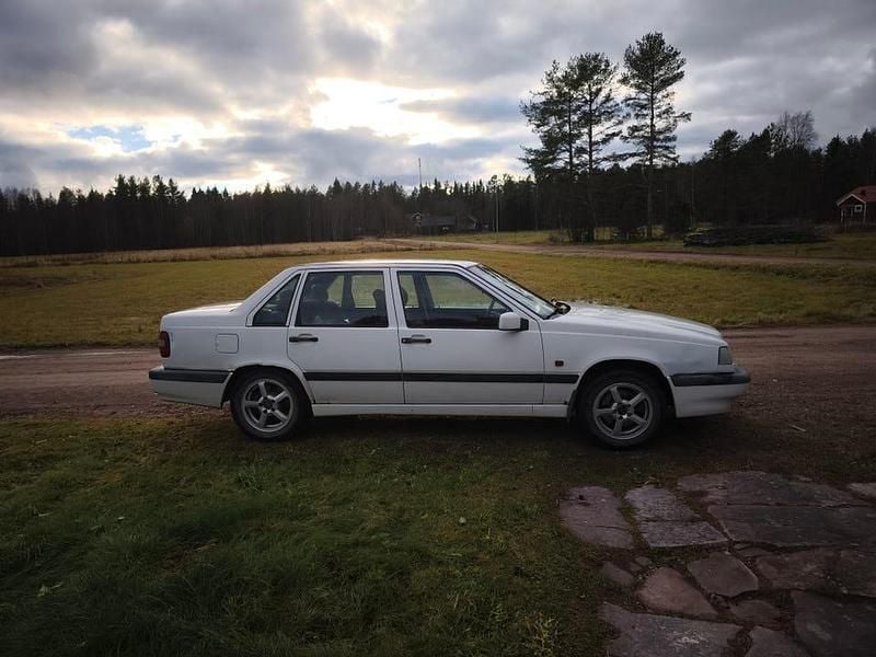 Begagnad 1996 Volvo 850 Sedan | 12 000 kr - Bild 1/4