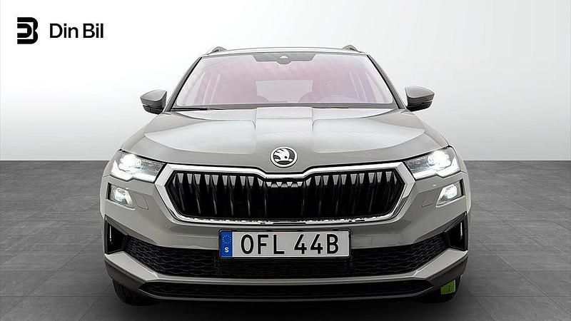 Begagnad Skoda Karoq Style 150 HK (110 kW) 2023 Grå SUV