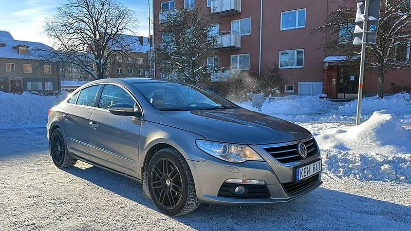 Begagnad VW Passat 200 HK (147 kW) 2010 Brun metallic Sportkupé