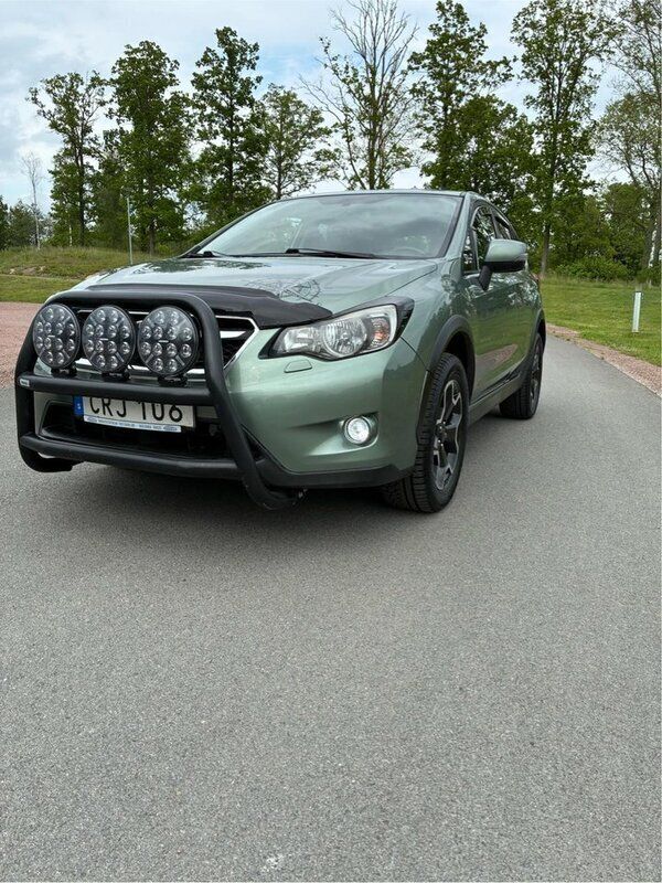Grön Begagnad 2014 Subaru XV SUV | 60 000 kr (Marknadspris) - Bild 1/4