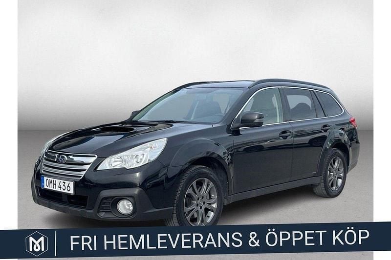 Svart (svart metallic) Begagnad 2013 Subaru Outback SUV | 99 900 kr (Marknadspris) - Bild 1/4