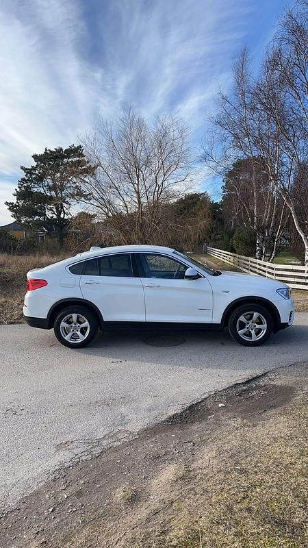 Begagnad BMW X4 190 HK (139 kW) 2016 Vit SUV