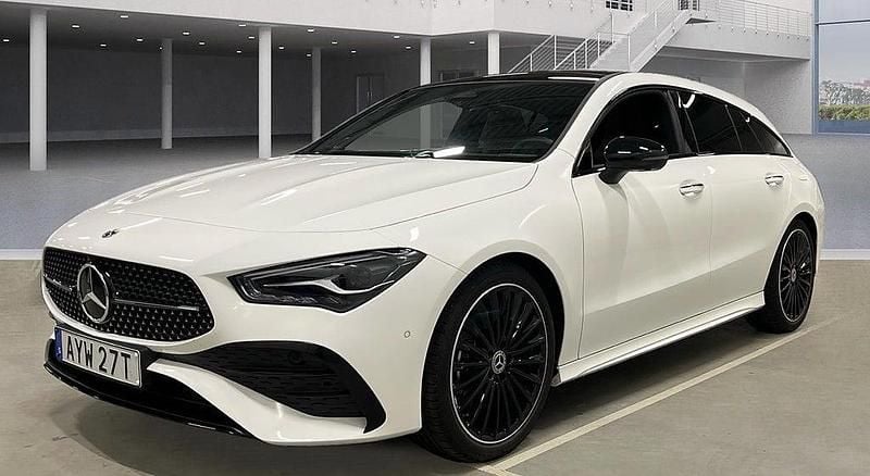 Begagnad Mercedes CLA200 Premium 163 HK (119 kW) 2024 Polarvit Kombi