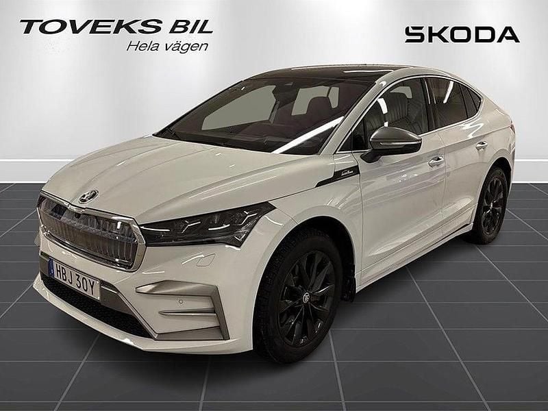 Begagnad Skoda Enyaq iV LAURIN & KLEMENT 210 kW (286 HK) 2024 Moon white metallic SUV