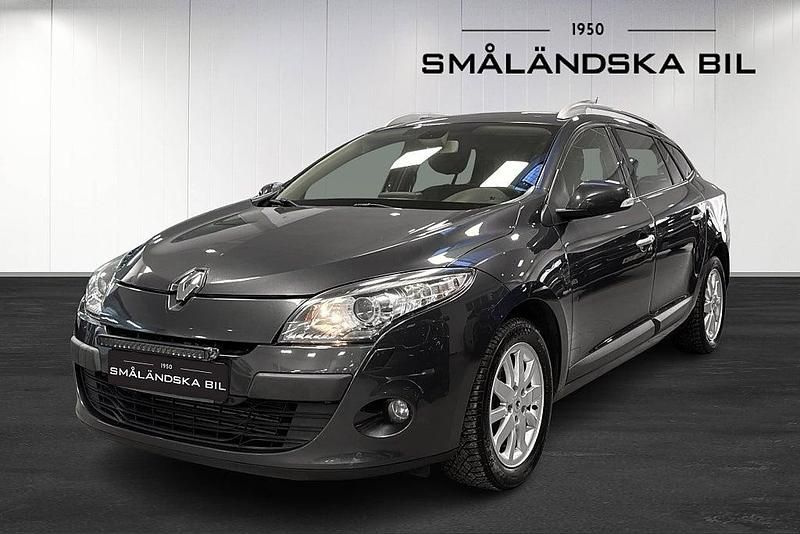 Mörkgrå Begagnad 2011 Renault Mégane GrandTour Kombi | 39 000 kr (Marknadspris) - Bild 1/4