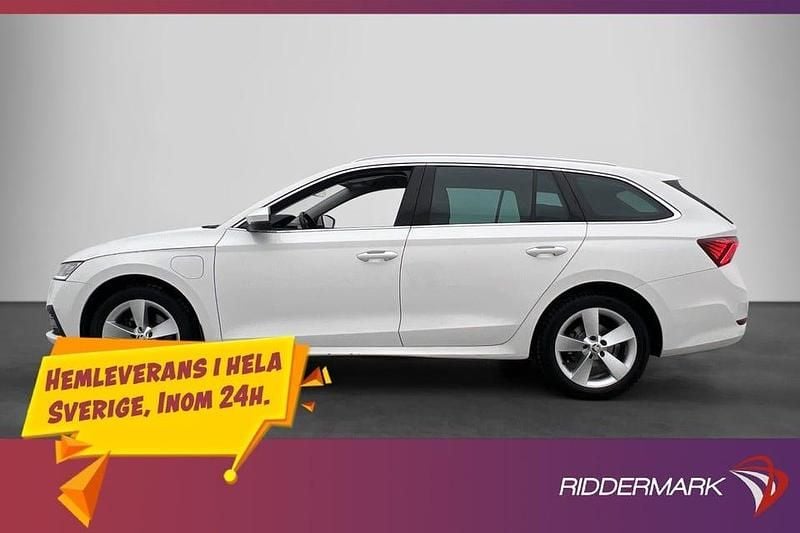 Begagnad Skoda Octavia Style 204 HK (150 kW) 2022 Vit