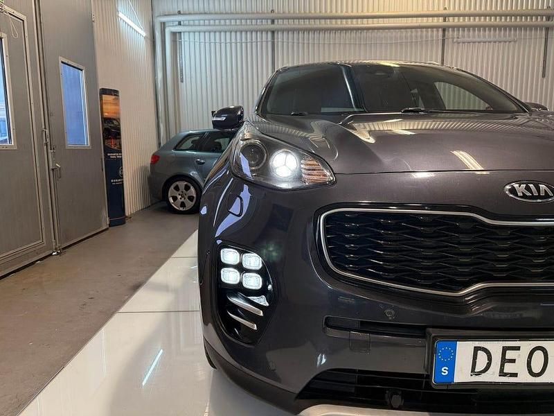 Begagnad Kia Sportage GT-Line 177 HK (130 kW) 2017 Grå SUV