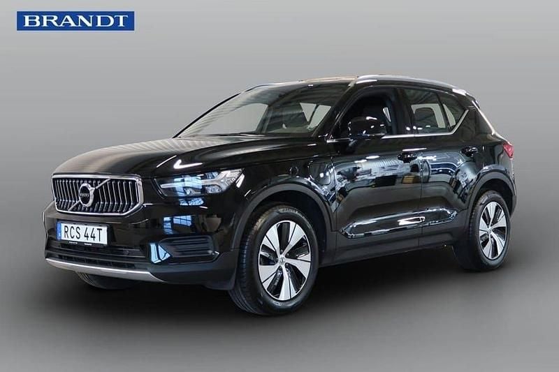 Svart Begagnad 2022 Volvo XC40 Inscription SUV | 309 900 kr (Superpris) - Bild 1/4