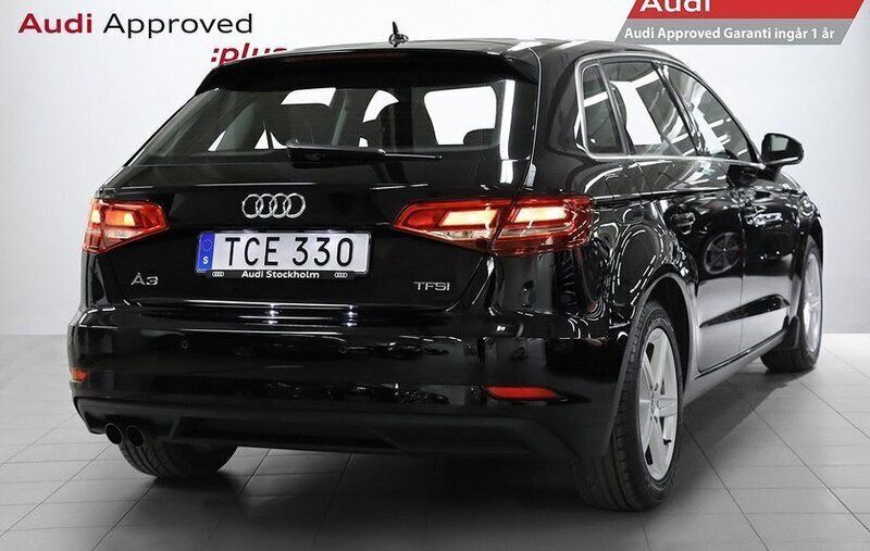 Svart Begagnad 2018 Audi A3 Sportback Proline Halvkombi | 174 000 kr (Marknadspris) - Bild 1/4