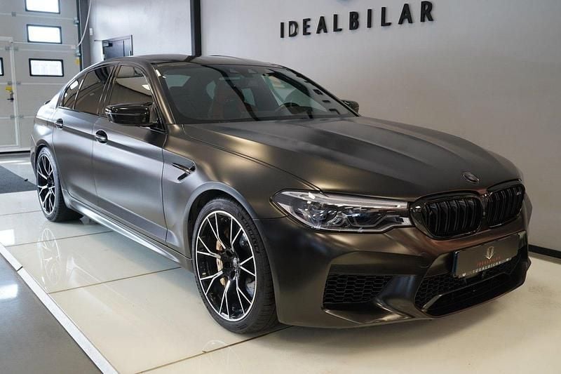 Begagnad 2020 BMW M5 Competition Edition Sedan | 899 900 kr (Marknadspris) - Bild 1/4
