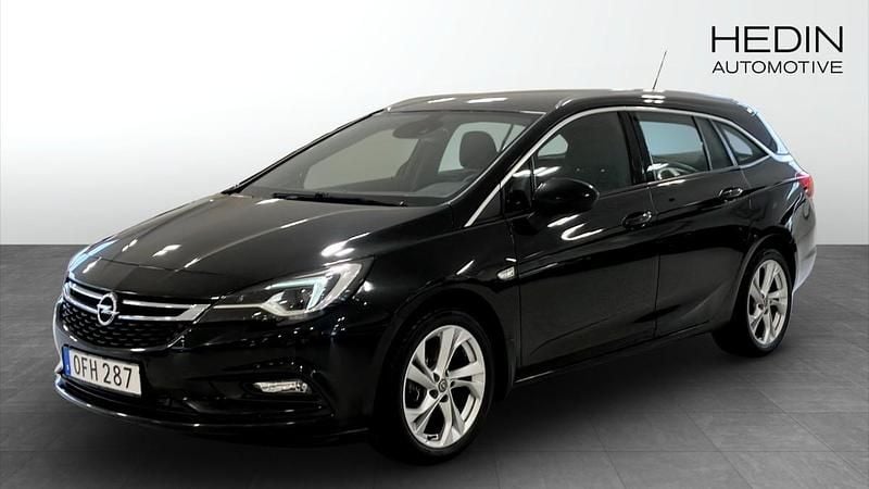 Svart (black) Begagnad 2016 Opel Astra Kombi | 99 900 kr (Marknadspris) - Bild 1/4