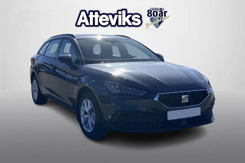 Blå Ny 2025 Seat Leon Style Kombi | 330 500 kr (Dyr) - Bild 1/4