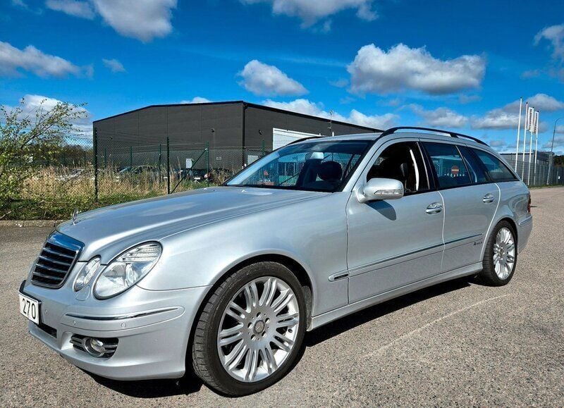 Silver Begagnad 2009 Mercedes E280 Avantgarde Kombi | 89 900 kr (Marknadspris) - Bild 1/4