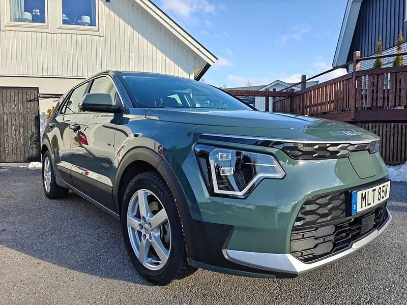 Begagnad 2024 Kia e-Niro SUV | 329 900 kr (Marknadspris) - Bild 1/4