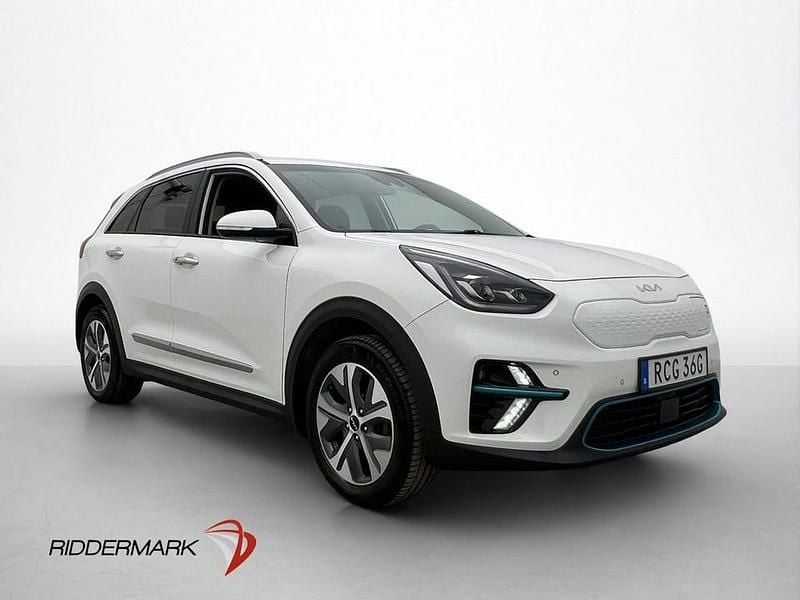Begagnad Kia e-Niro Advance 150 kW (204 HK) 2022 Vit SUV