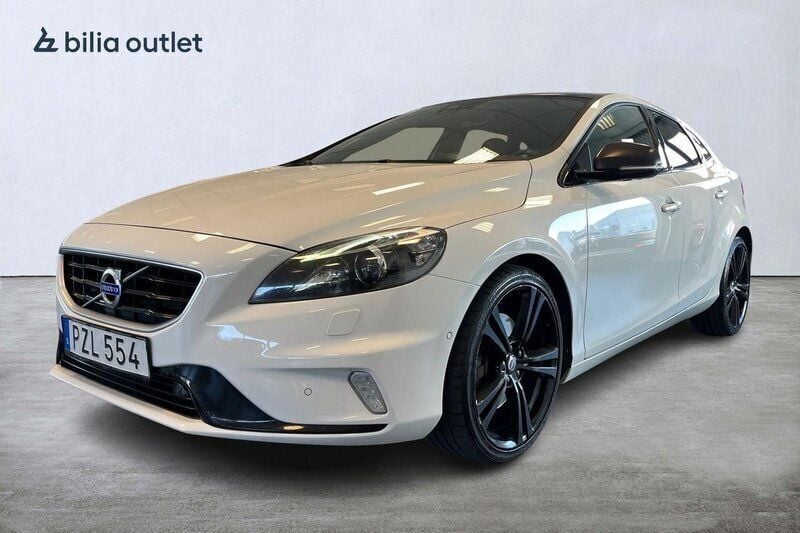 Vit Begagnad 2015 Volvo V40 R-Design Kombi | 199 900 kr (Marknadspris) - Bild 1/3