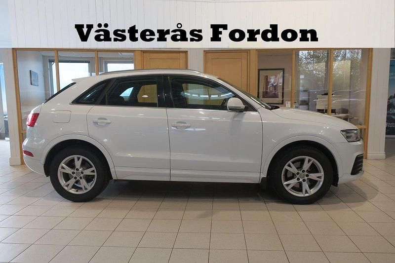 Vit Begagnad 2017 Audi Q3 Proline SUV | 199 900 kr (Marknadspris) - Bild 1/4