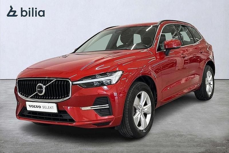 Röd Begagnad 2023 Volvo XC60 Core SUV | 389 900 kr (Superpris) - Bild 1/3