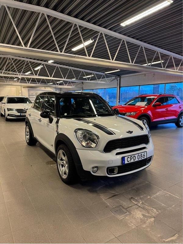 Vit Begagnad 2014 Mini Cooper S Countryman SUV | 140 000 kr (Marknadspris) - Bild 1/4
