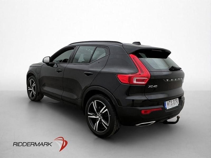 Begagnad Volvo XC40 R-Design 262 HK (192 kW) 2020 Svart SUV