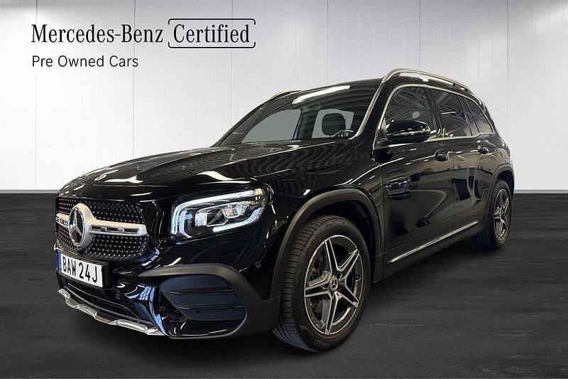 Svart Begagnad 2022 Mercedes GLB200 SUV | 419 000 kr (Marknadspris) - Bild 1/4