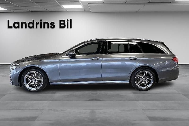 Begagnad Mercedes E220 AMG line 194 HK (142 kW) 2020 Grå Kombi
