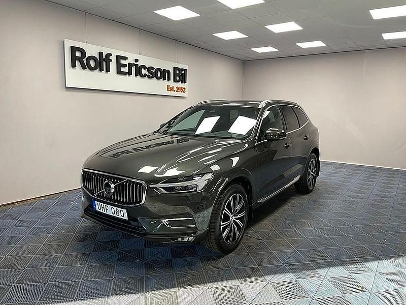 Mörkgrå Begagnad 2018 Volvo XC60 Inscription SUV | 329 500 kr (Marknadspris) - Bild 1/4