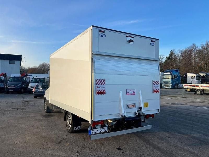 Begagnad Iveco Daily 136 HK (100 kW) 2018 Vit Van